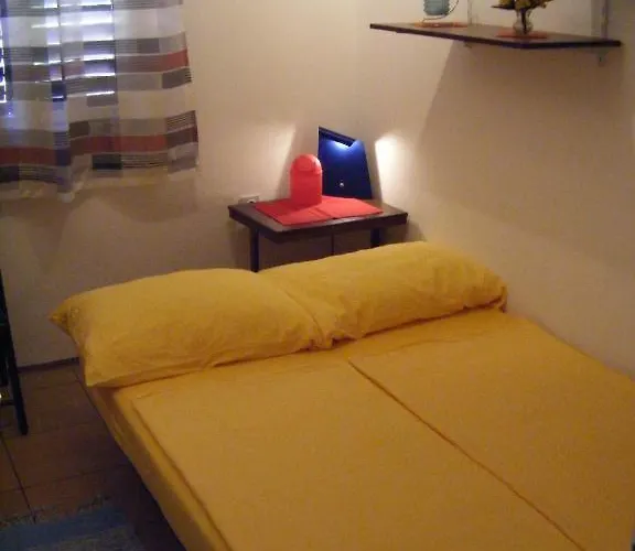 Adria Blue * Jelsa (Hvar)